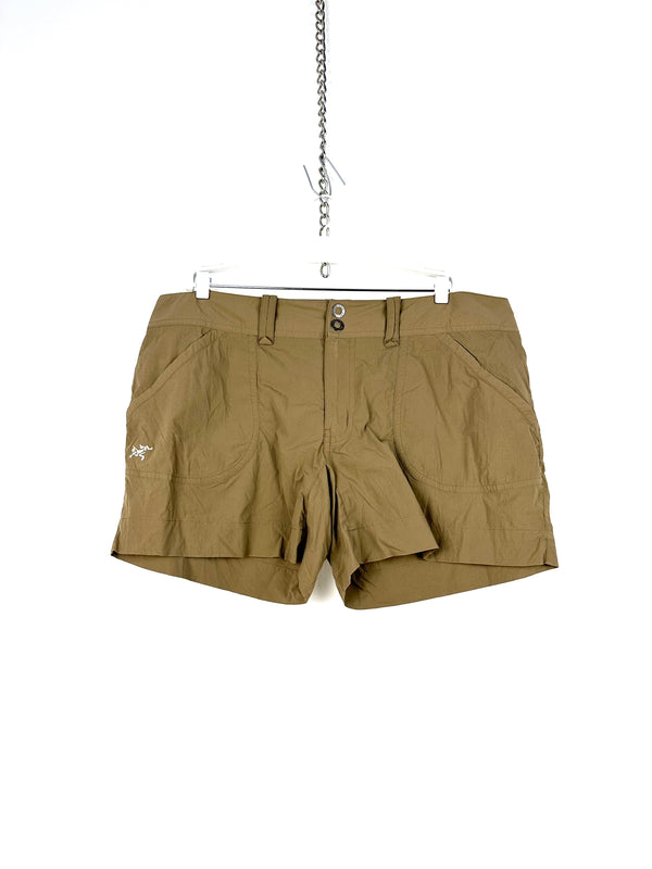 ARCTERYX Short women