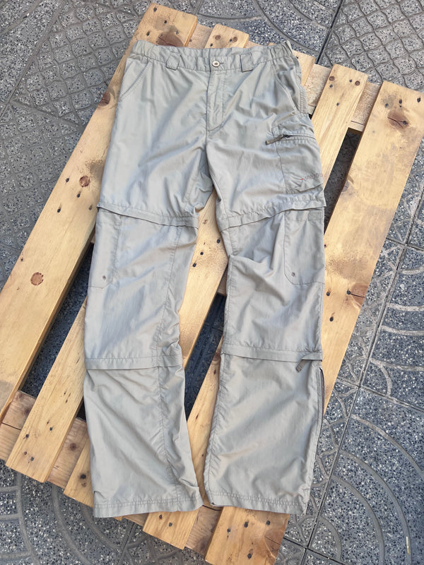 UNLICENSED Hiking pants , size 32