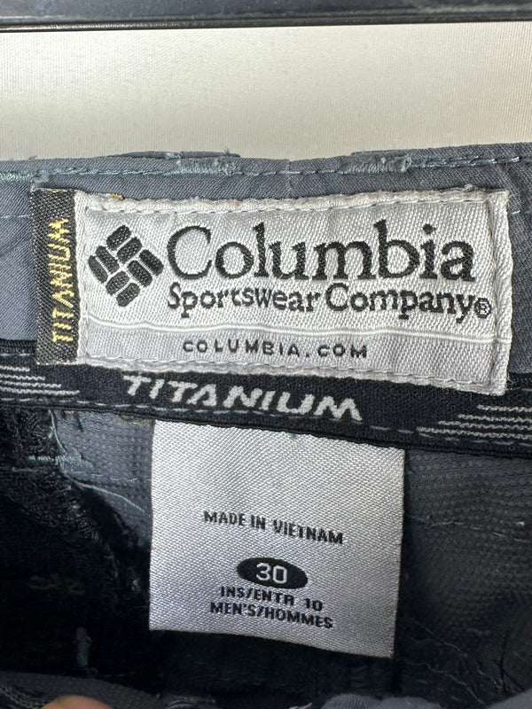 Columbia cargo short
