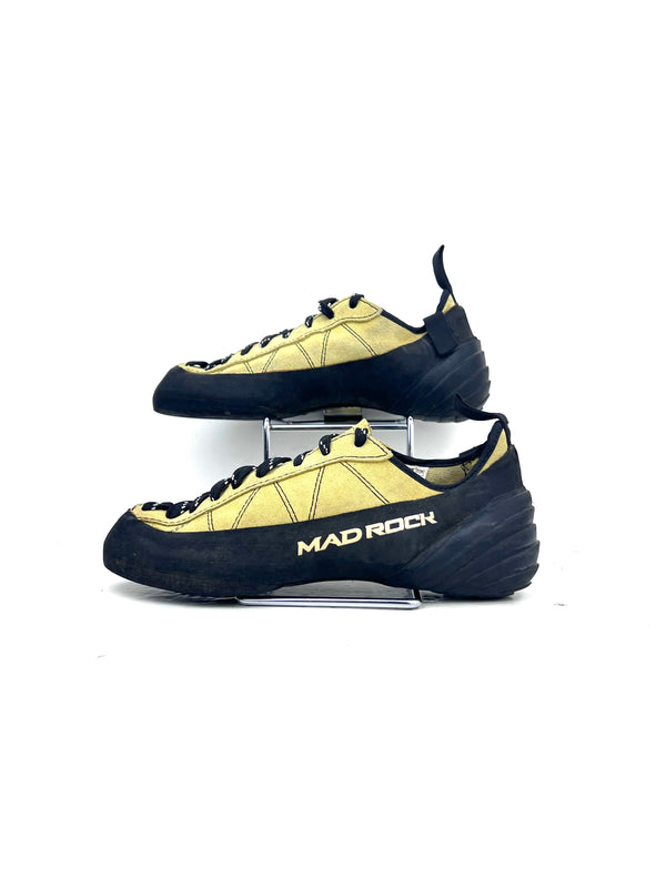 Mad Rock Phoenix lace-up rock climbing shoes , size 40