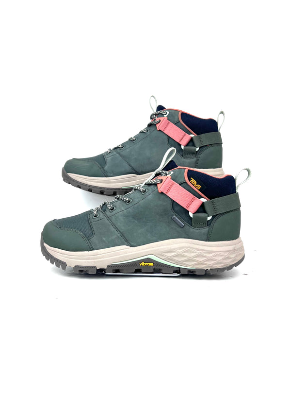 Teva Women's Grandview GTX hiking boot , size 40