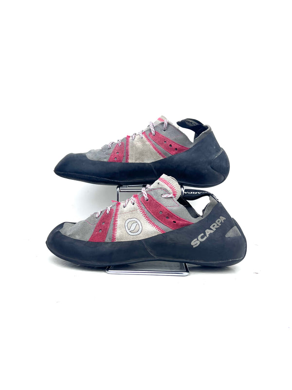 Scarpa Helix climbing shoes , size 44.5