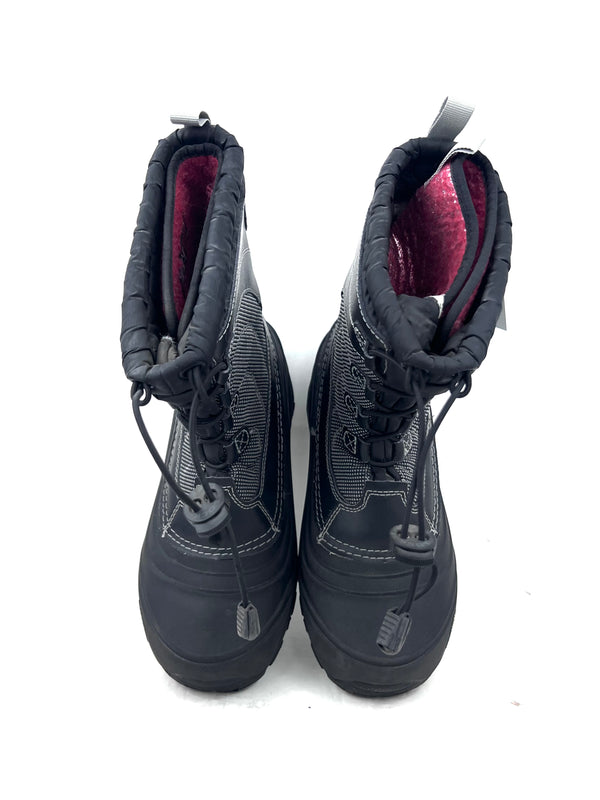 The North Face Alpenglow IV insulated waterproof boots , size 38