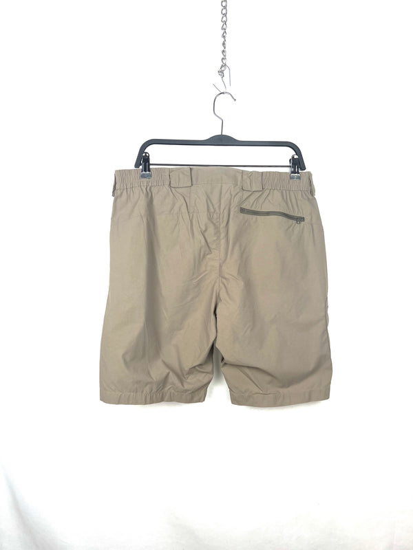 Quechua hiking short , size 36