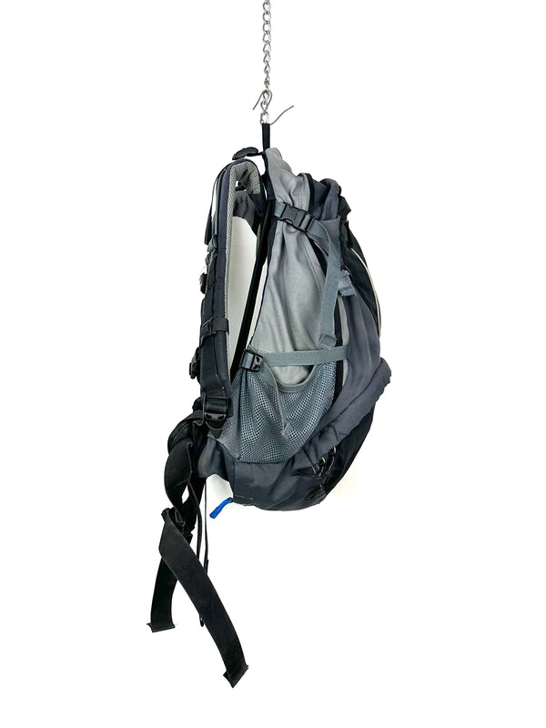 Deuter Futura 28 AC hiking backpack