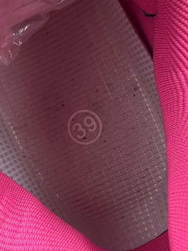 Kyedoo women's cycling shoes , size 39