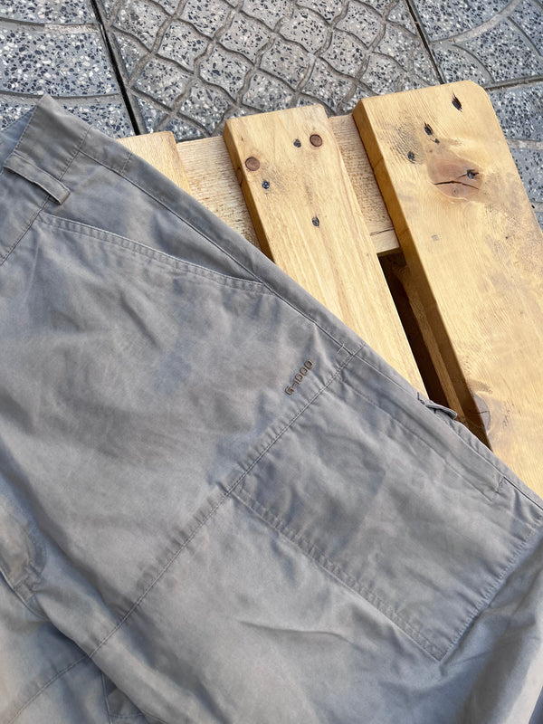 FJÄLL RAVEN Cargo pants , size 37