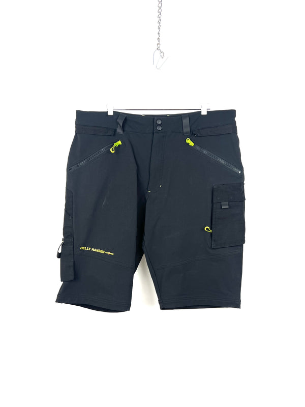 Helly Hansen short , size : 38