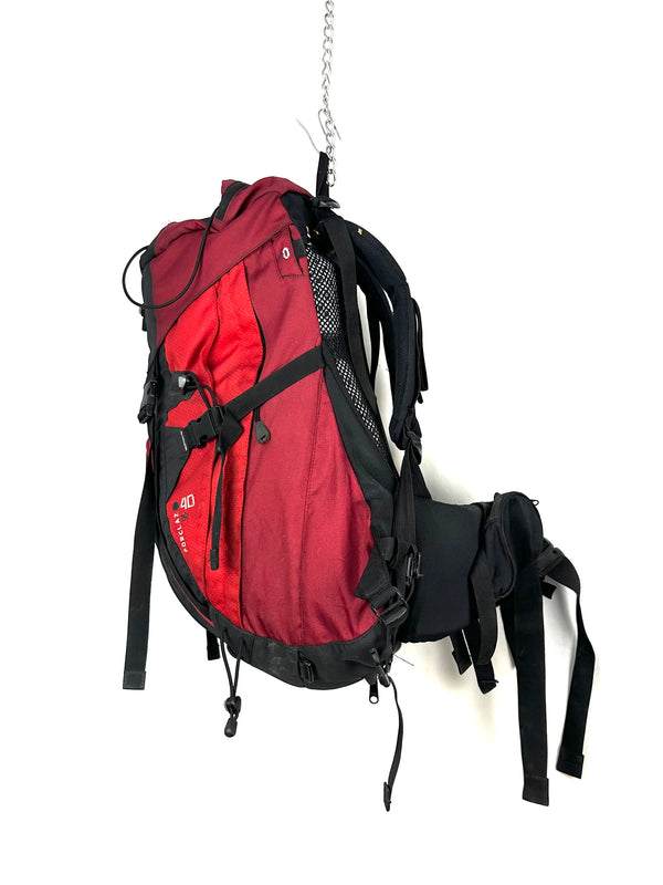 Quechua Forclaz 40 Air backpack