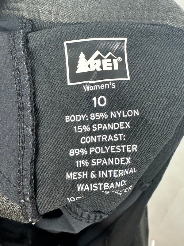 REI Hiking short