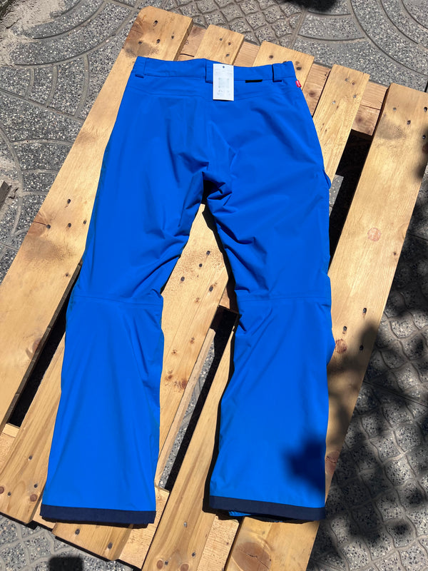 Helly Hansen insulated ski and snowboard cargo trousers feature a waterproof , size S
