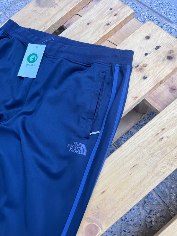 The north face sports pants , size S