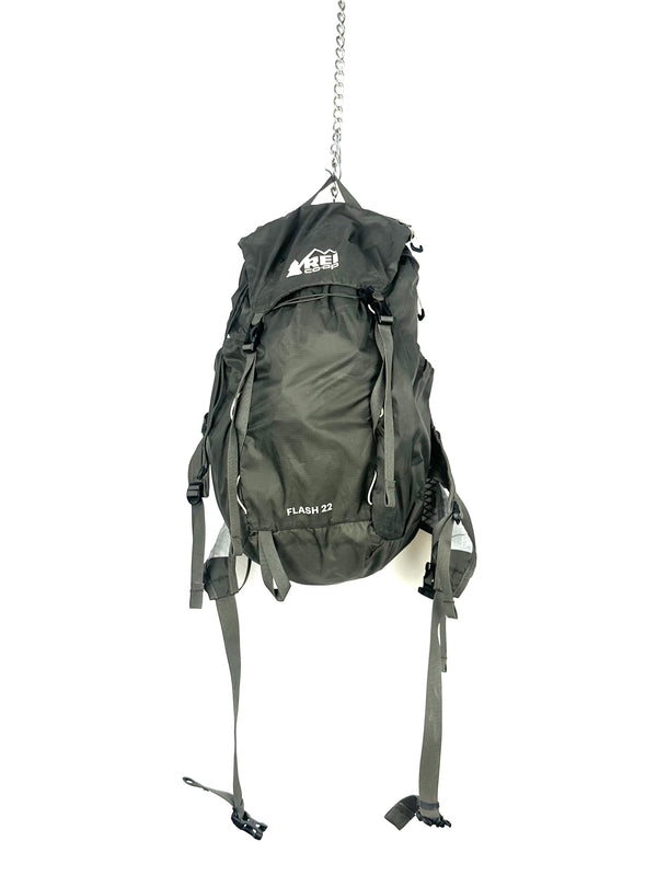 REI Co-op Flash 22 daypack