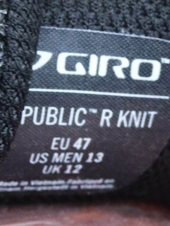 Giro Republic R Knit men's road cycling shoe in black and charcoal heather.