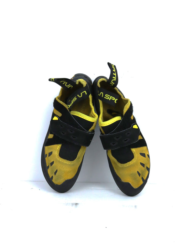 La Sportiva Tarantula Jr. rock climbing shoes.