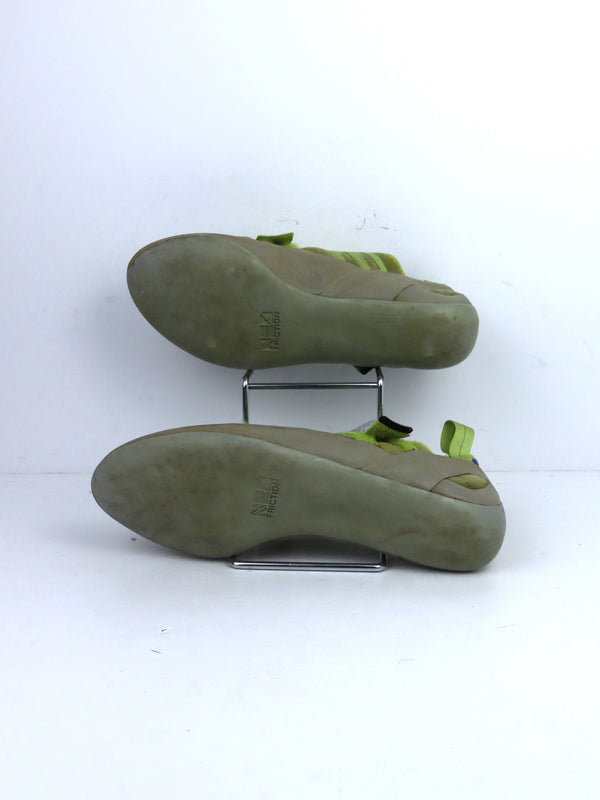 Butora Habara gym rental climbing shoe