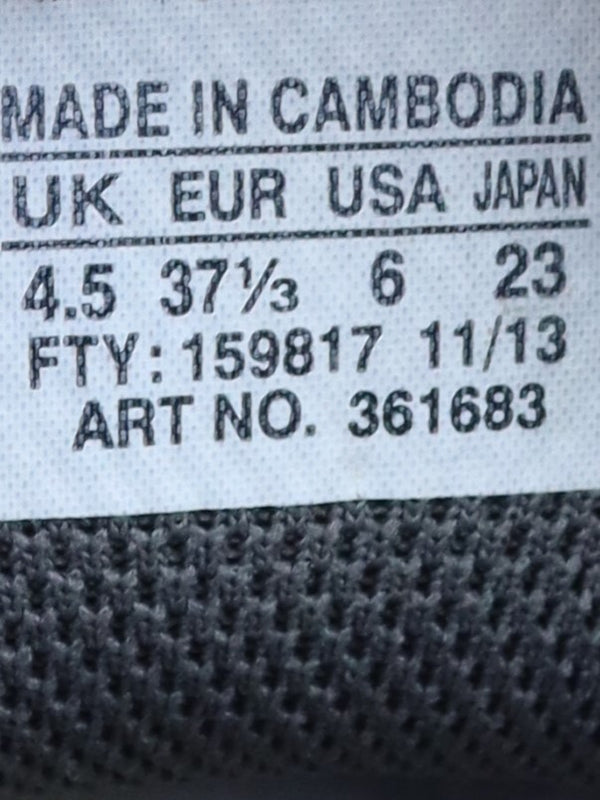 Salomon hiking shoes in grey with mint green accents