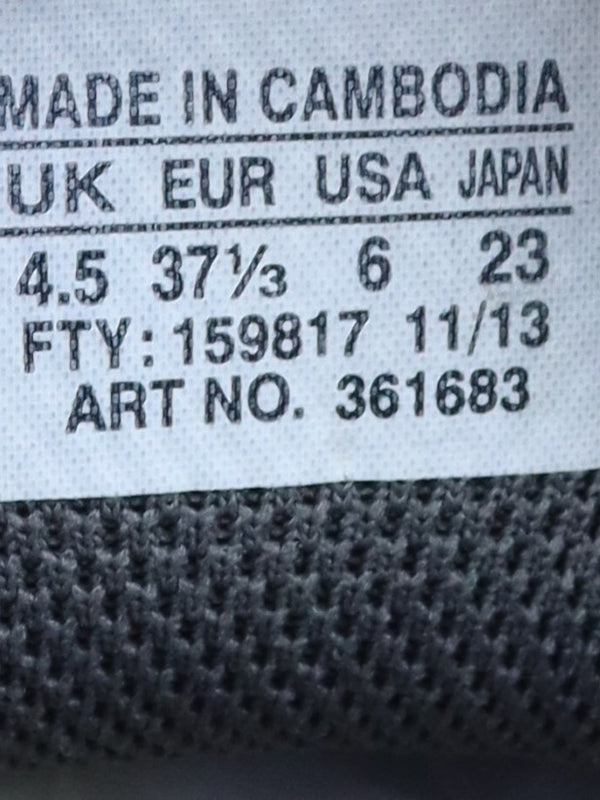 Salomon women's low-top hiking shoes