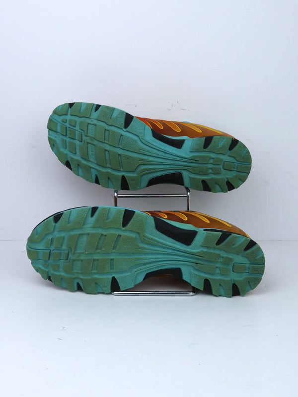This is a pair of Inov-8 F-Lite 232 road running shoes