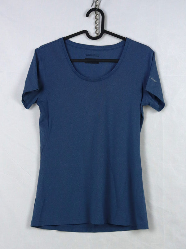 columbia T-shirt for women