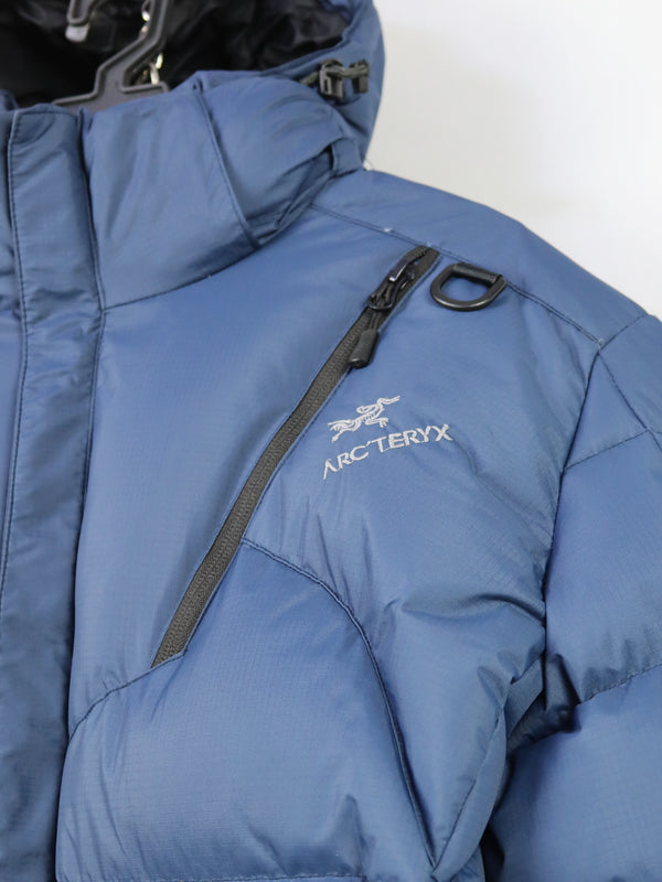 Arc'teryx men's blue down puffer jacket