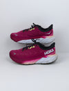 HOKA RUNNING SHOE