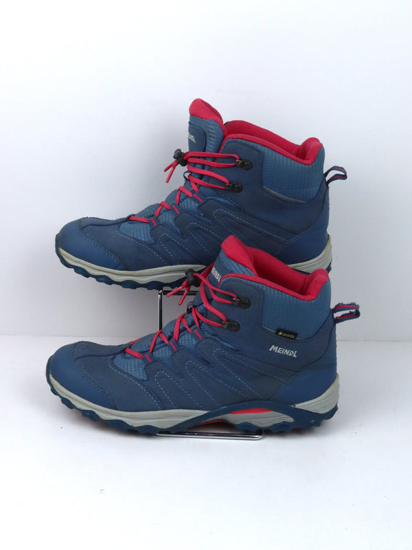 Meindl Arigo Junior Mid GTX hiking boots in blue.