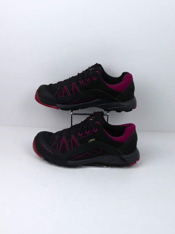 Mammut hiking shoe