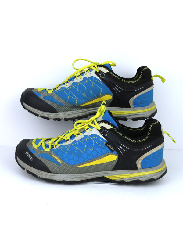 Meindl hiking shoes featuring Variofix® technology.