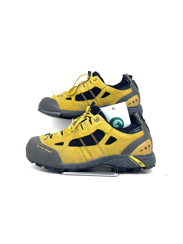 Mammut Redburn low-cut approach shoes , size 38
