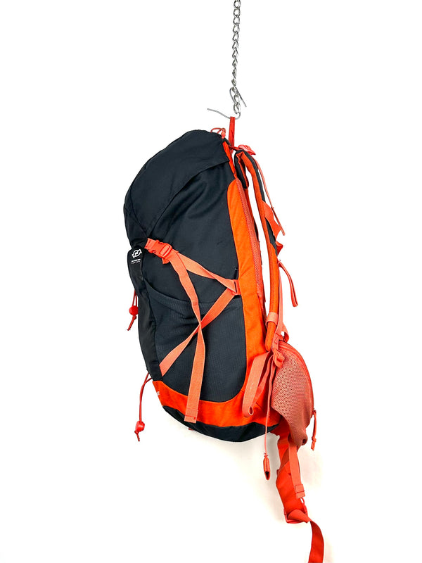 Quechua Forclaz 30 Air hiking backpack
