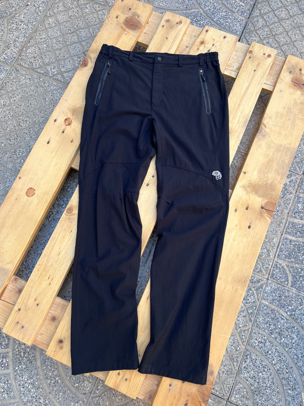 Mountain hard wear hiking pants , size 32