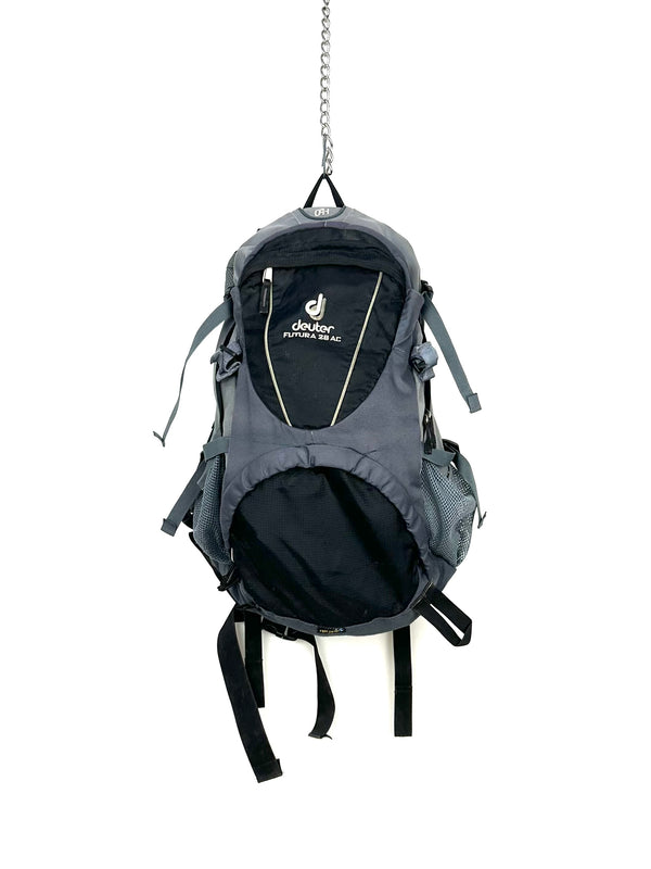 Deuter Futura 28 AC hiking backpack