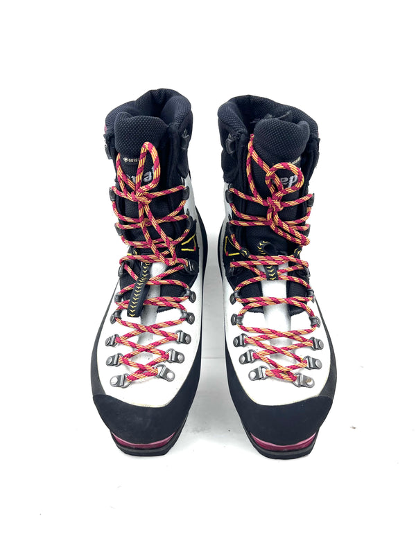 La Sportiva Nepal Cube GTX mountaineering boots , size 42