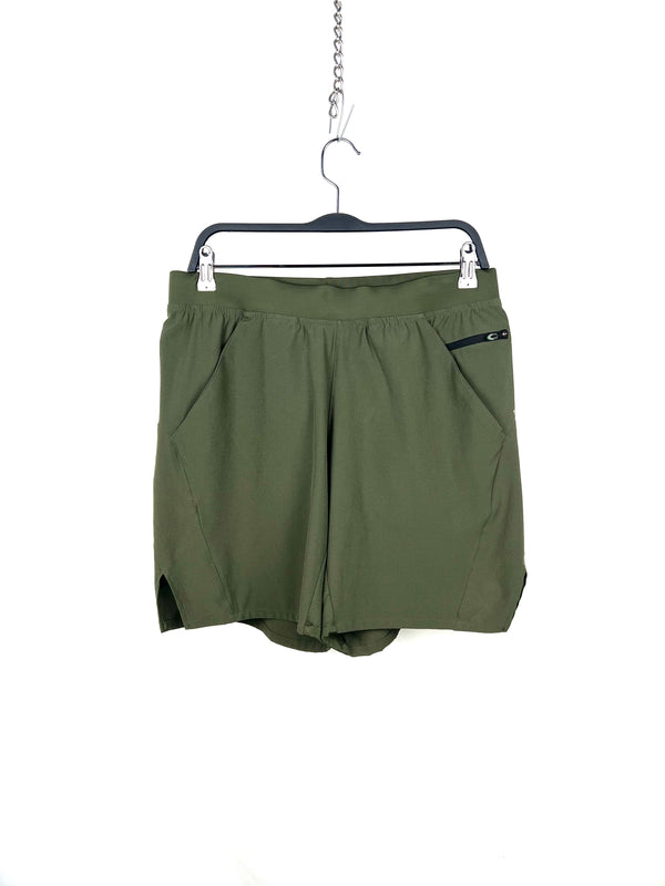 Decathlon short , size L