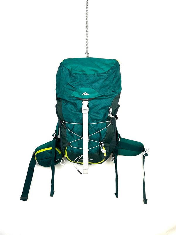 Quechua MH100 40L hiking backpack