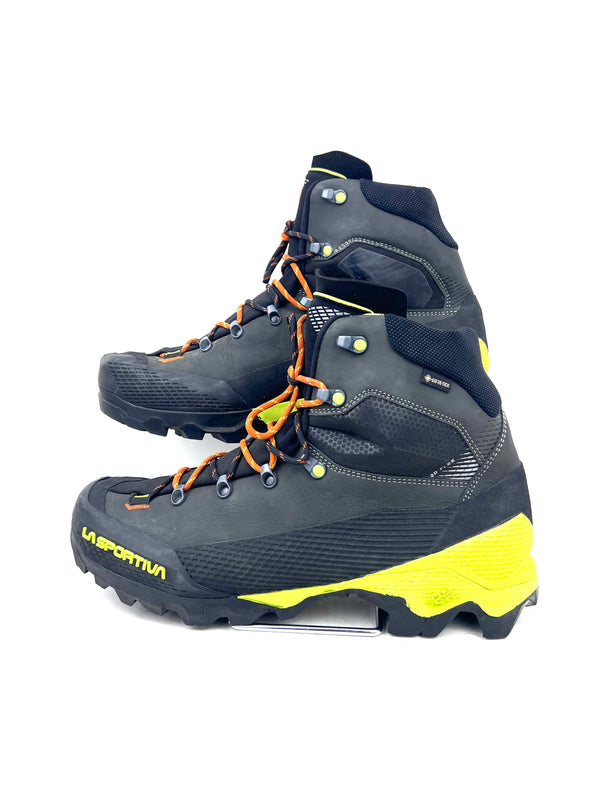 La Sportiva Aequilibrium LT GTX mountaineering boots , size 46.5