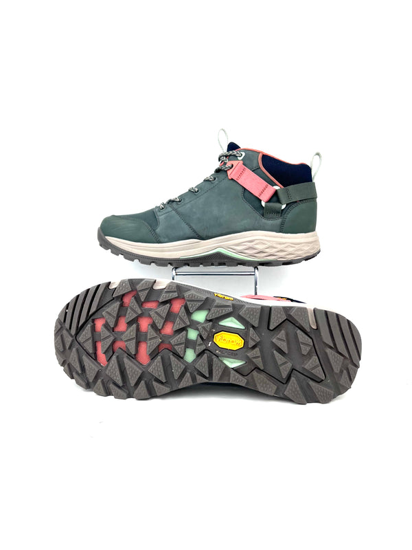 Teva Women's Grandview GTX hiking boot , size 40