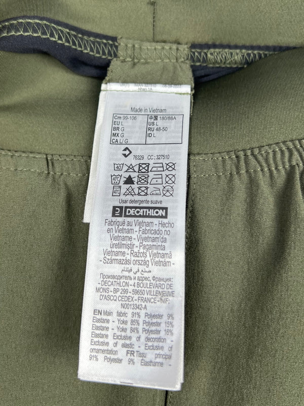 Decathlon short , size L