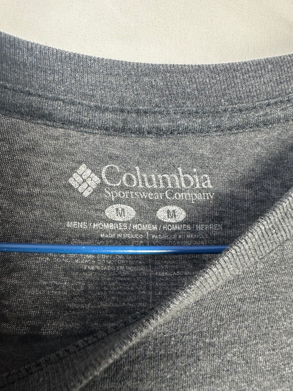 Columbia t-shirt