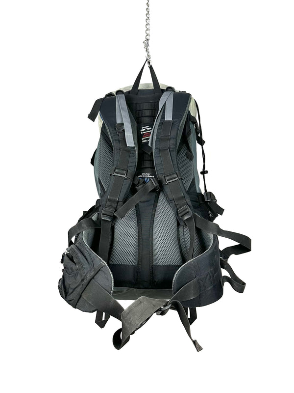 Deuter ACT Lite 50+10 hiking backpack