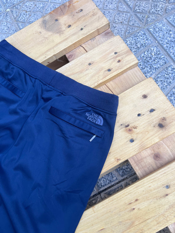 The north face sports pants , size S
