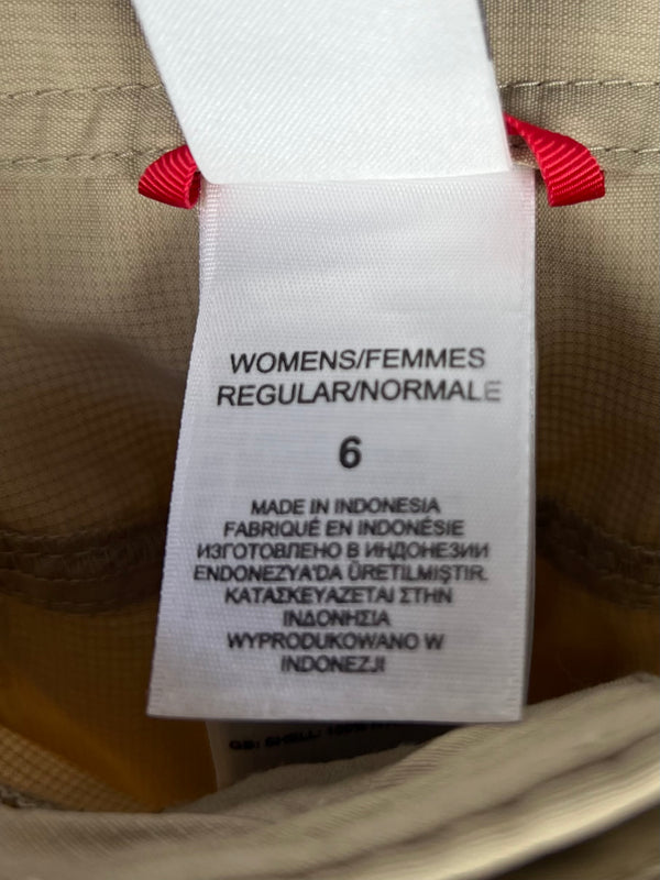 The North face short for women , size 6