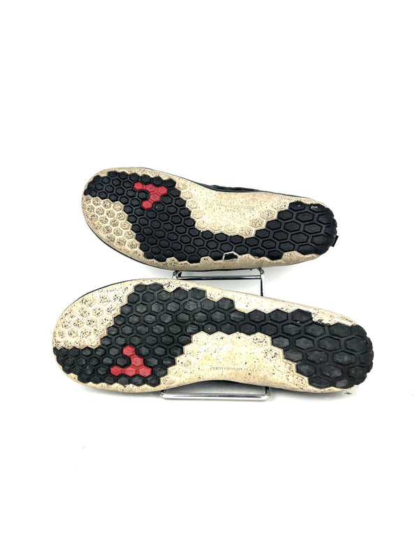 Vivobarefoot EVO II