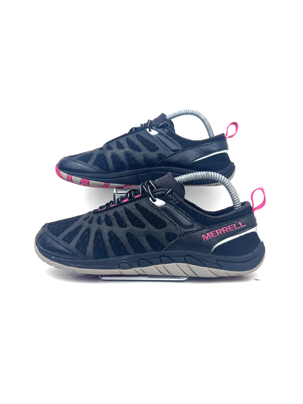 Merrell women's black training shoes , size 40.5