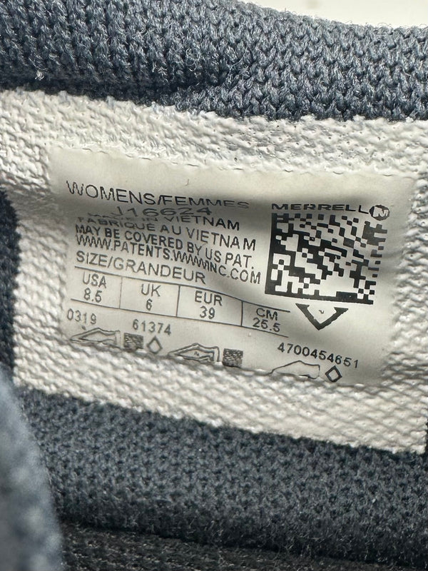 Merrell Vapor Glove 4 is a lightweight, Size:39