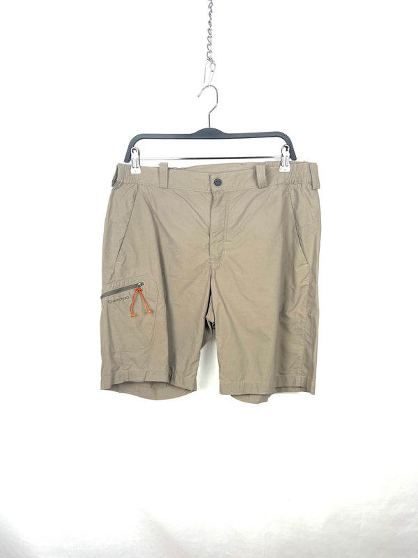 Quechua hiking short , size 36