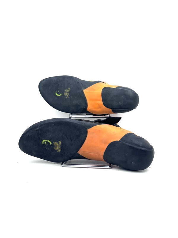 Scarpa Instinct VS climbing shoes , size 44