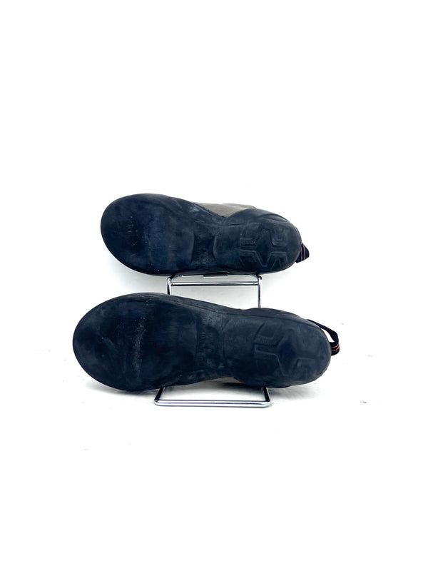 Quechua climbing shoes , size 38