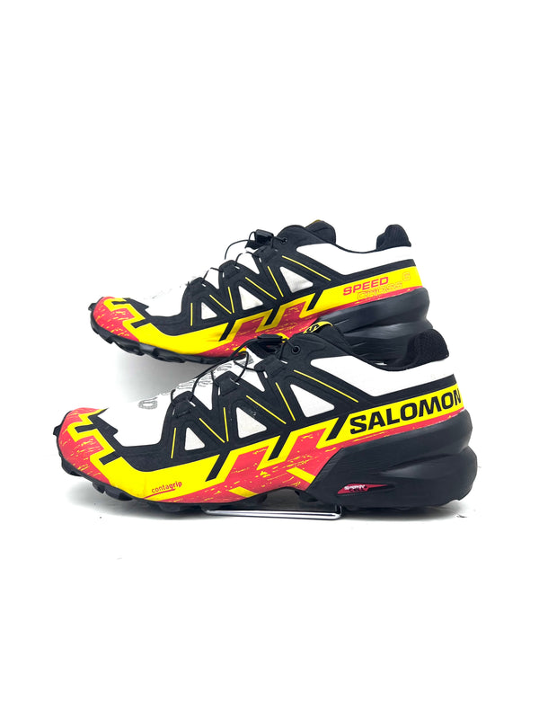 Salomon Speedcross 6 'Black Empire Yellow' is a men's trail running shoe , size 46-47